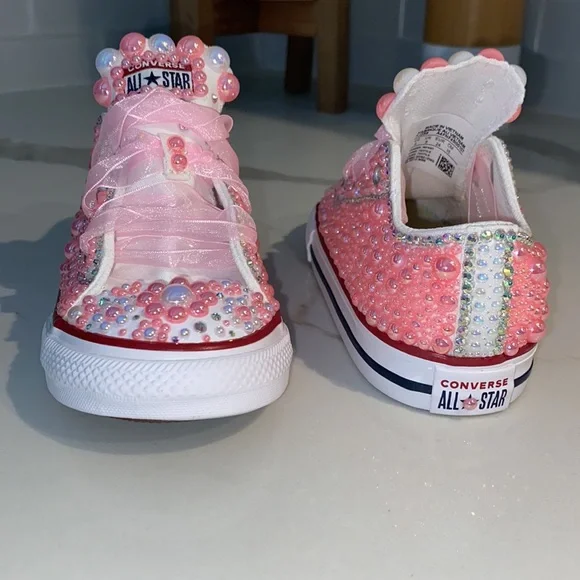 Custom toddler Converse size 8 - Picture 3 of 5